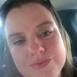 Meet your Posher, Tonia